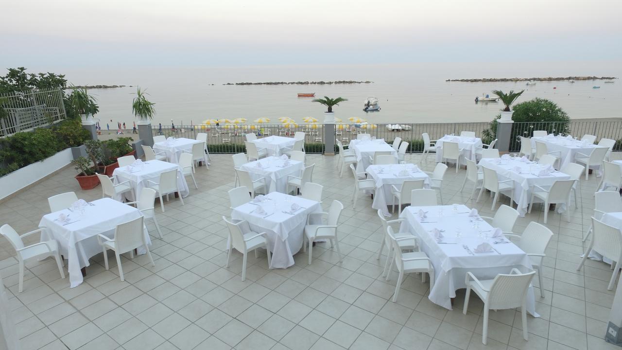 Hotel Dolce Stella Torre Melissa Exterior foto